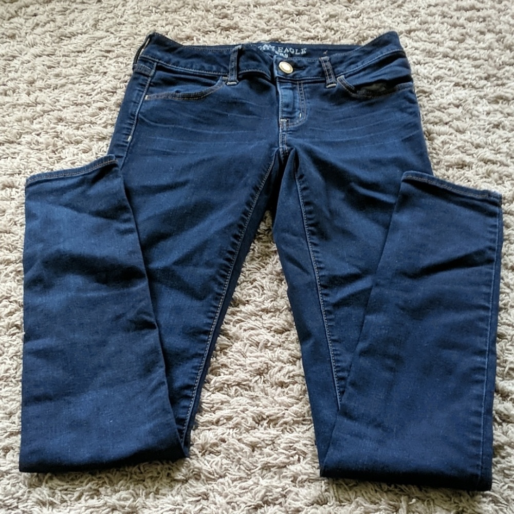 American eagle dark blue skinny jeans